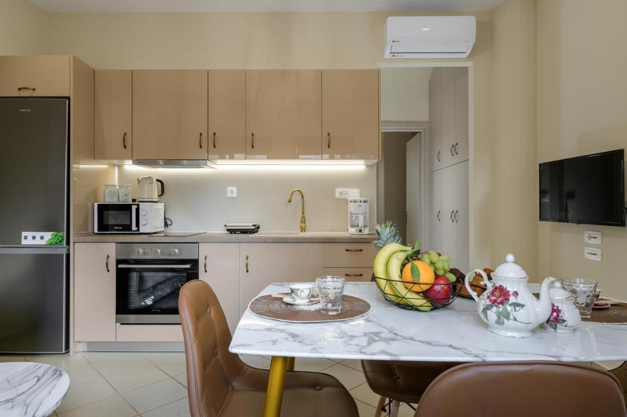 Nikola'S & Joanna'S Apartments 阿尔戈斯托利翁 外观 照片