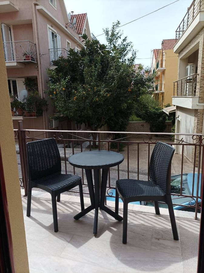 Nikola'S & Joanna'S Apartments 阿尔戈斯托利翁 外观 照片